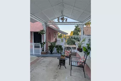 1074 N Bonnie Beach Place, Los Angeles, CA 90063 - Photo 5