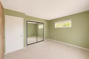 25825 Holly Vista Blvd, San Bernardino, CA 92404 - Photo 9