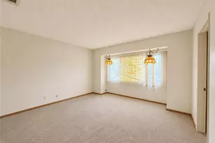 25825 Holly Vista Blvd, San Bernardino, CA 92404 - Photo 13