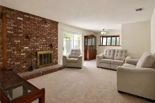 25825 Holly Vista Blvd, San Bernardino, CA 92404 - Photo 3