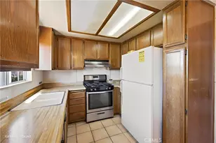 264 E Beverly Blvd, Montebello, CA 90640 - Photo 13