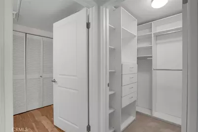 267 S San Pedro #217, Los Angeles, CA 90012 - Photo 25