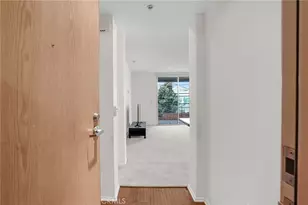 267 S San Pedro, Los Angeles, CA 90012 - Photo 5
