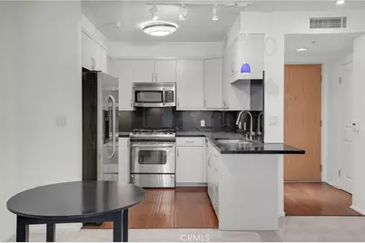 267 S San Pedro #217, Los Angeles, CA 90012 - Photo 13