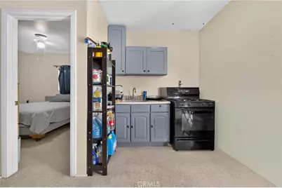 400 West Maple Street, Compton, CA 90220 - Photo 19