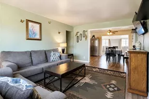 419 E 186th St, Carson, CA 90746 - Photo 3