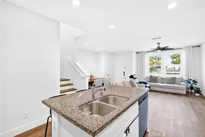 15923 Main, Chino, CA 91708 - Photo 7