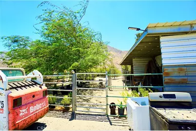 14993 Broadway, Cabazon, CA 92230 - Photo 23