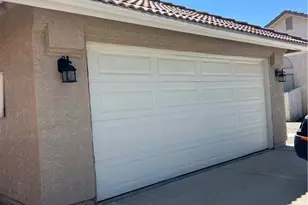 36806 36806 Meadowview Ct, Palmdale, CA 93552 - Photo 3