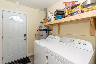 115 Sunset, Sugarloaf, CA 92386 - Photo 29