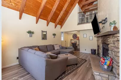 115 Sunset, Sugarloaf, CA 92386 - Photo 21