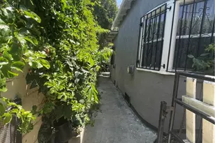 6214 S Western, Los Angeles, CA 90047 - Photo 23