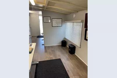10001 W Frontage Rd, South Gate, CA 90280 - Photo 3