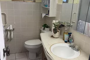 10001 W Frontage Rd, South Gate, CA 90280 - Photo 7
