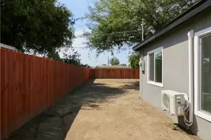 4950 E San Rafael, Compton, CA 90221 - Photo 17