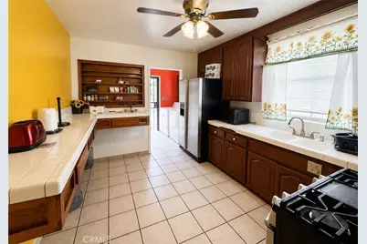 824 S 6th, Montebello, CA 90640 - Photo 9