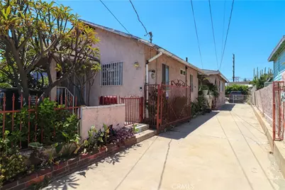 477 Wyman, East Los Angeles, CA 90022 - Photo 17