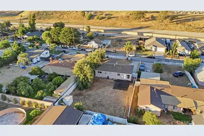 244 N Glenwood Street, Colton, CA 92324 - Photo 33