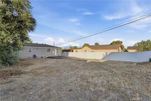 244 N Glenwood St, Colton, CA 92324 - Photo 27