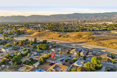 244 N Glenwood Street, Colton, CA 92324 - Photo 31