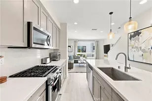 2931 Exposition Pl, Los Angeles, CA 90018 - Photo 5