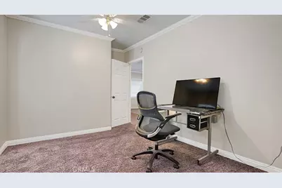 944 W Sepulveda Street, San Pedro, CA 90731 - Photo 15
