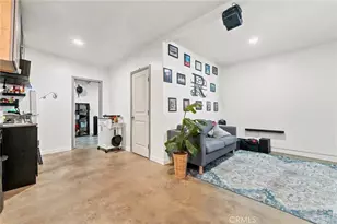 1113 E 85th, Los Angeles, CA 90001 - Photo 5