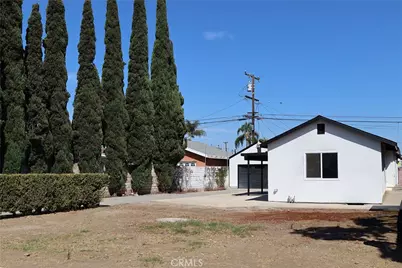 742 Simmons, Los Angeles, CA 90022 - Photo 25