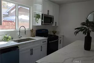 742 Simmons, Los Angeles, CA 90022 - Photo 11