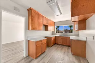 883 E Columbia Ave, Pomona, CA 91767 - Photo 11