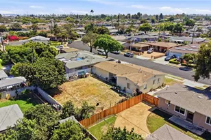 139 E 229th St, Carson, CA 90745 - Photo 37
