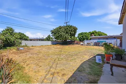 139 E 229th Street, Carson, CA 90745 - Photo 33