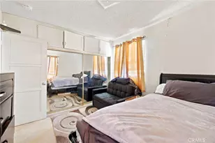 139 E 229th St, Carson, CA 90745 - Photo 23
