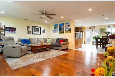 11926 Rives Avenue, Downey, CA 90242 - Photo 5