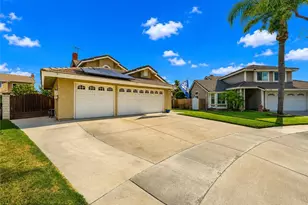 13842 Dartmouth Ct, Chino, CA 91710 - Photo 31