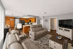 13842 Dartmouth Ct, Chino, CA 91710 - Photo 11