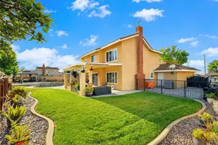 13842 Dartmouth Ct, Chino, CA 91710 - Photo 27