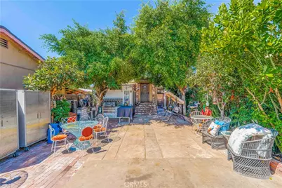 307 N Kern Avenue, East Los Angeles, CA 90022 - Photo 9