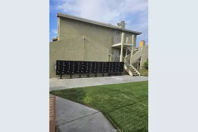 1025 N Tippecanoe Avenue, San Bernardino, CA 92410 - Photo 21