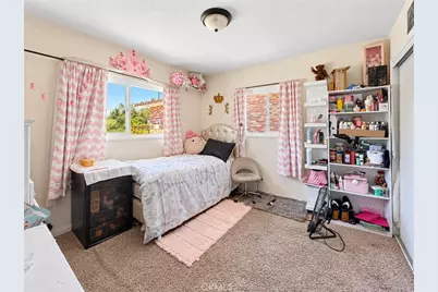 17359 Hawthorne Avenue, Fontana, CA 92335 - Photo 15