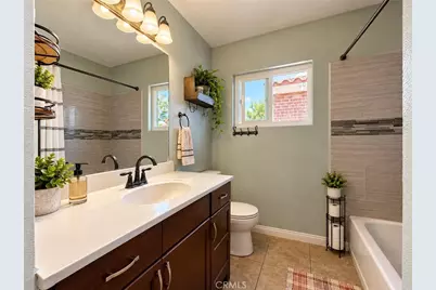 17359 Hawthorne Avenue, Fontana, CA 92335 - Photo 11
