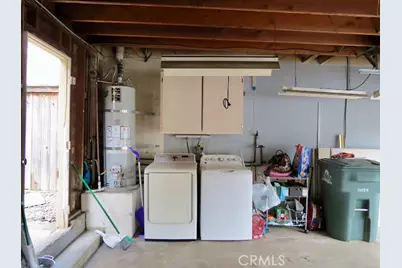 10045 Karmont, South Gate, CA 90280 - Photo 19