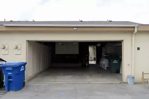 10045 Karmont, South Gate, CA 90280 - Photo 17