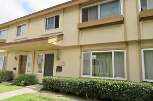 10045 Karmont, South Gate, CA 90280 - Photo 3