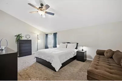 23207 Kimmore, Valencia, CA 91355 - Photo 37