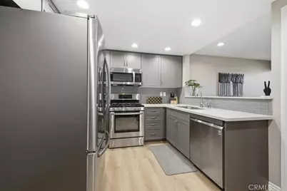 23207 Kimmore, Valencia, CA 91355 - Photo 21