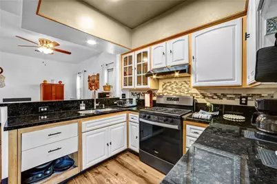 12451 Ralston #A, Sylmar, CA 91342 - Photo 17