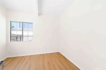 9214 Pace, Los Angeles, CA 90002 - Photo 31