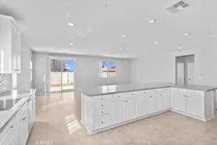 4662 Palmilla, Perris, CA 92571 - Photo 33