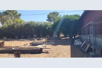 12116 E Avenue V10, Pearblossom, CA 93553 - Photo 61